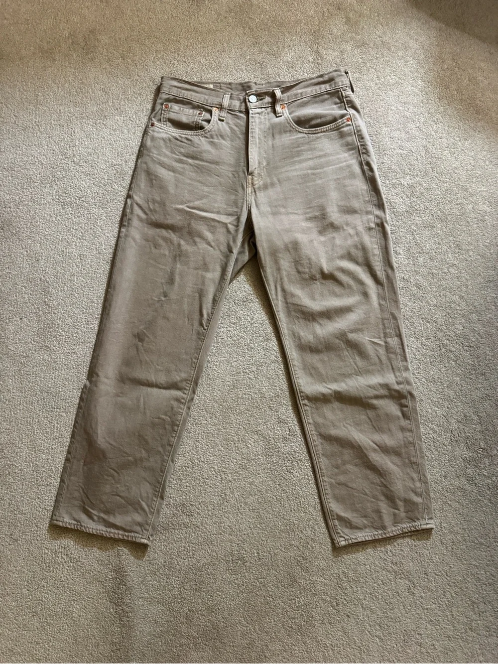 Mens Levi’s Straight Khaki Jeans 568